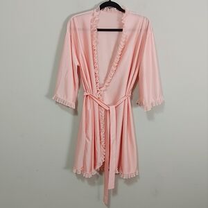 Maidenform Satin Robe Size Medium Pink Lace Trim Self Tie Lingerie Nightgown